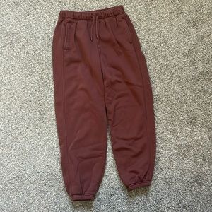 Old navy petite xs maroon sweatpants